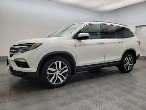 Used 2018 Honda Pilot Elite image 2