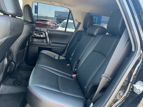 Used 2020 Toyota 4Runner TRD Off-Road Premium w/ Moonroof Package AWD/4WD image 24