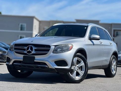 Used 2017 Mercedes-Benz GLC 300 4MATIC w/ Premium 1 Package image 1