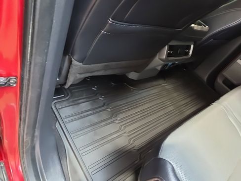 Used 2023 Ford F150 Lariat w/ Trailer Tow Package image 17