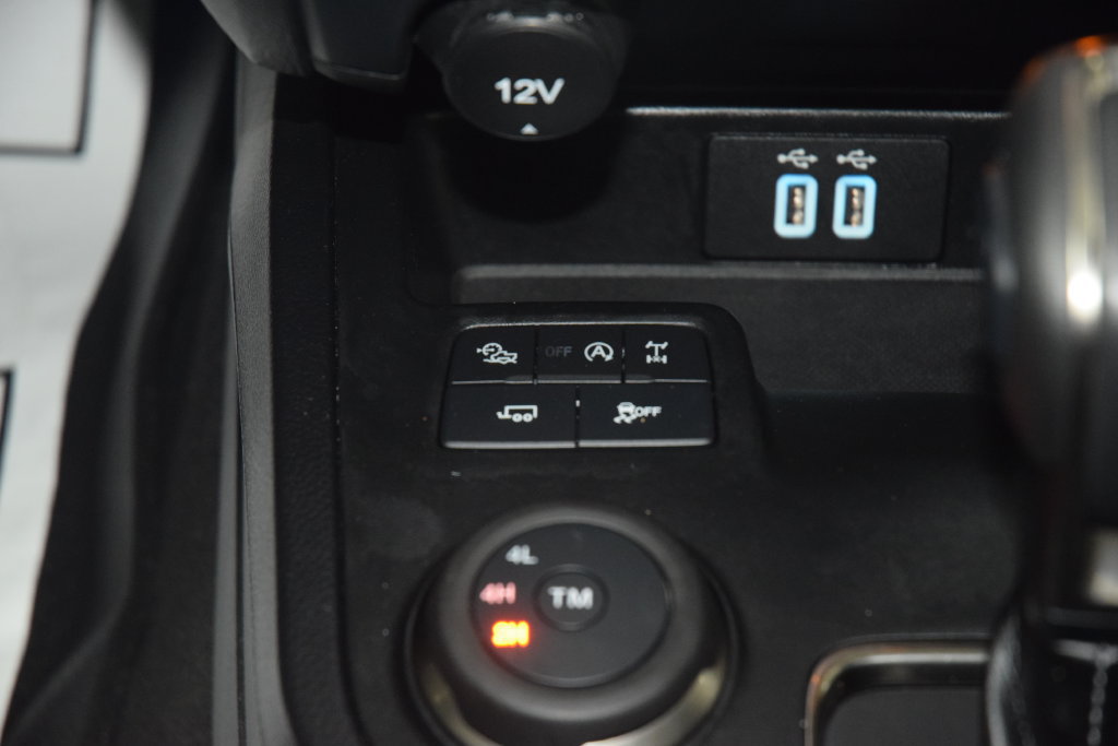 Used 2022 Ford Ranger XLT w/ Equipment Group 302A High AWD/4WD image 32