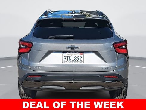 Used 2025 Chevrolet Trax ACTIV w/ Driver Confidence Package image 4