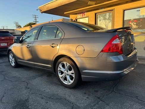 Used 2012 Ford Fusion SE FWD image 6