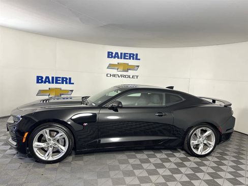 Used 2020 Chevrolet Camaro SS image 2