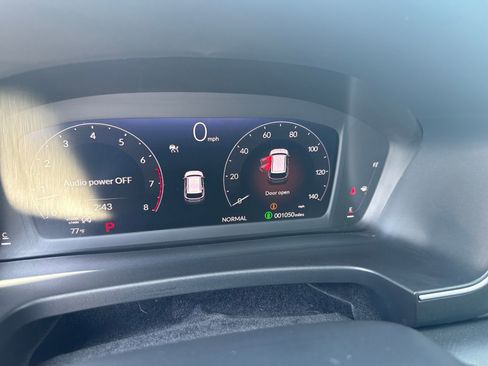 Used 2026 Honda Pilot Touring image 19
