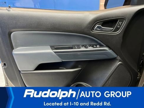 Used 2016 Chevrolet Colorado Z71 image 12