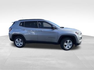 Used 2022 Jeep Compass Latitude w/ Sun and Sound Group AWD/4WD video 2