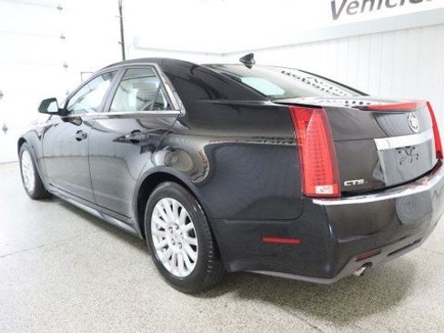 Used 2011 Cadillac CTS Luxury AWD/4WD image 3