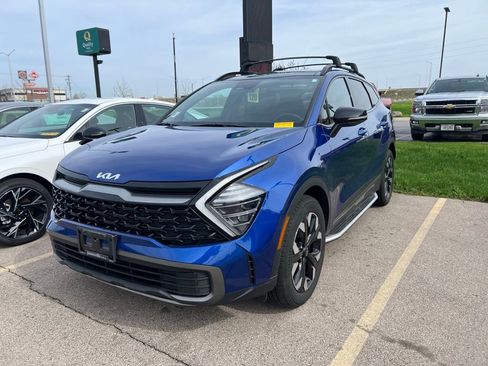 Used 2024 Kia Sportage X-Line w/ X-Line Premium Package image 3