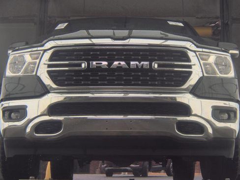 Used 2022 RAM 1500 Big Horn RWD image 3