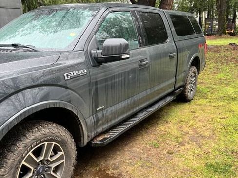 Used 2017 Ford F150 Lariat w/ Equipment Group 502A Luxury image 31