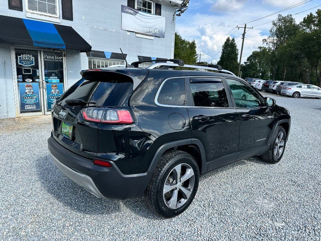 Used 2019 Jeep Cherokee Limited AWD/4WD image 2