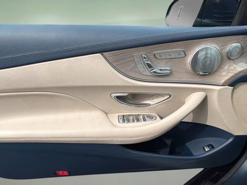 Used 2018 Mercedes-Benz E 400 4MATIC Cabriolet image 17