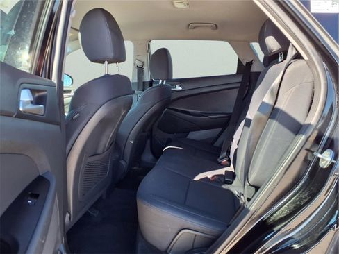 Used 2021 Hyundai Tucson SE image 11