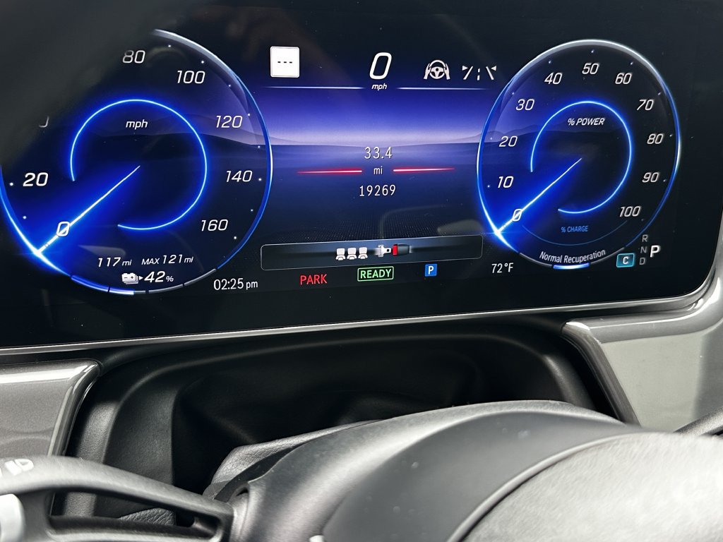 Certified 2023 Mercedes-Benz EQS 450+ SUV image 31