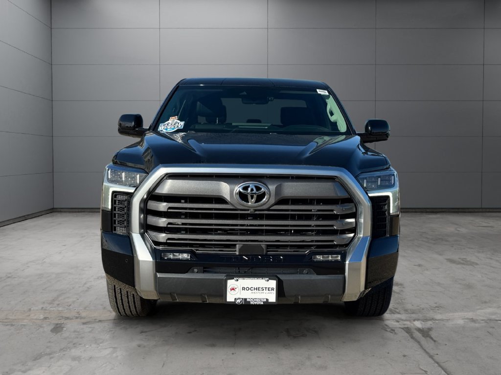 Used 2024 Toyota Tundra Limited AWD/4WD image 8
