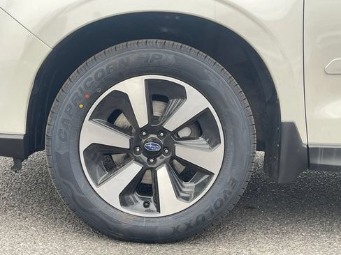 Used 2018 Subaru Forester 2.5i Premium AWD/4WD image 10