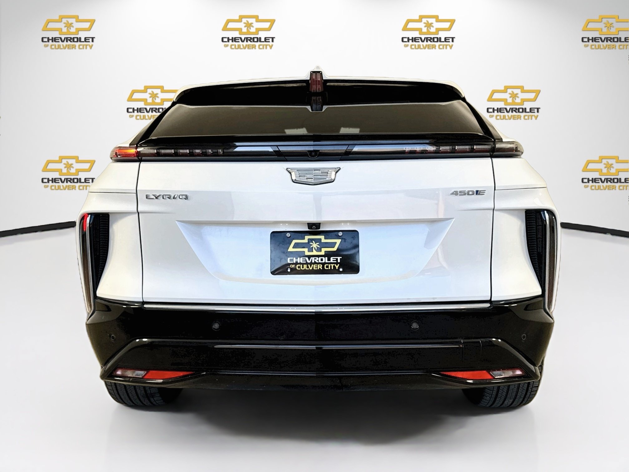 Used 2024 Cadillac Lyriq Luxury RWD image 7
