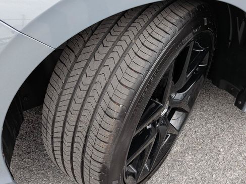 Certified 2025 Honda Civic Sport image 12