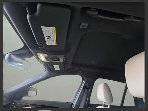 Used 2022 BMW X1 xDrive28i w/ Convenience Package image 19