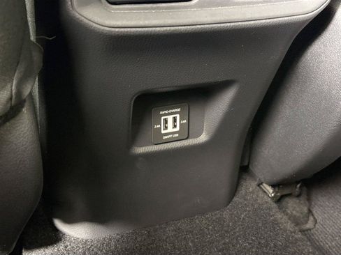 Certified 2025 Toyota RAV4 LE FWD image 33