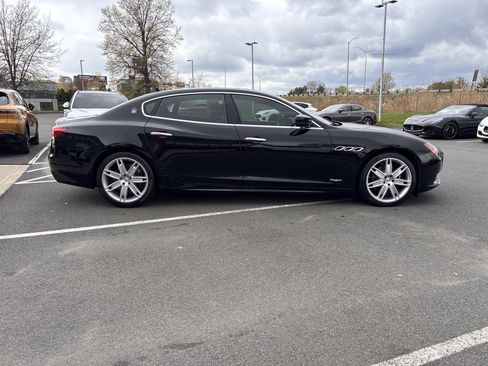 Used 2021 Maserati Quattroporte S GranLusso image 5