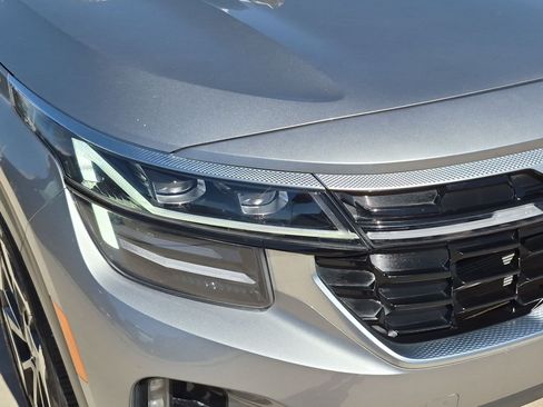 Certified 2024 Kia Seltos SX AWD/4WD image 10
