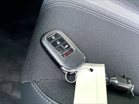 Used 2022 Honda Civic Sport image 14