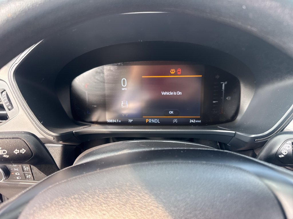 Used 2025 Ford Escape Active AWD/4WD image 32
