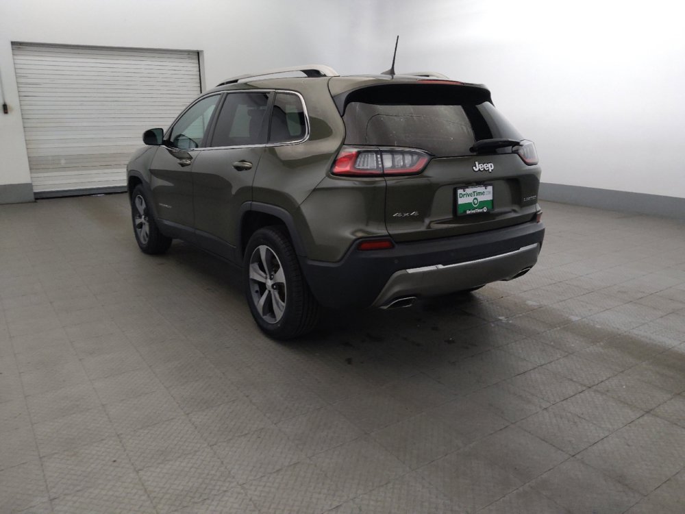 Used 2019 Jeep Cherokee Limited AWD/4WD image 5
