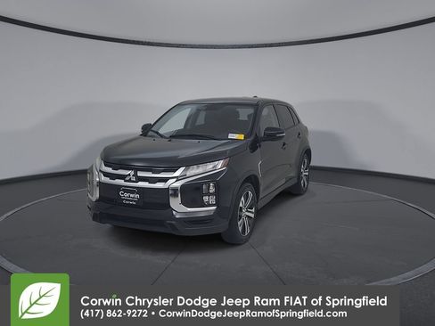 Used 2025 Mitsubishi Outlander Sport SE AWD/4WD image 6