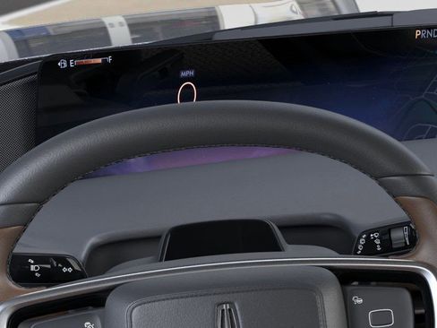 New 2026 Lincoln Navigator Reserve image 13