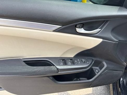 Used 2018 Honda Civic LX image 7