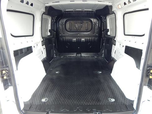 Used 2022 RAM ProMaster City Tradesman image 12