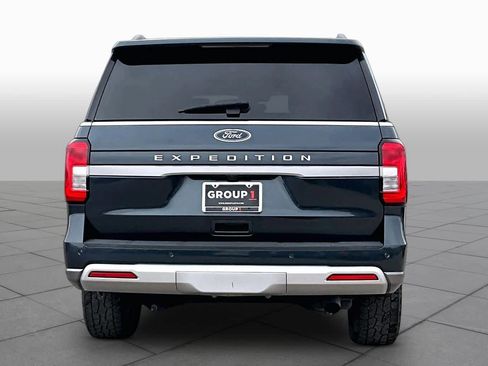 Used 2022 Ford Expedition XLT AWD/4WD image 5