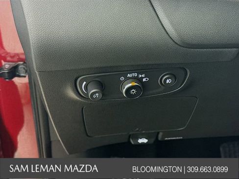 Used 2023 Buick Encore GX Select w/ Sport Touring Package FWD image 10