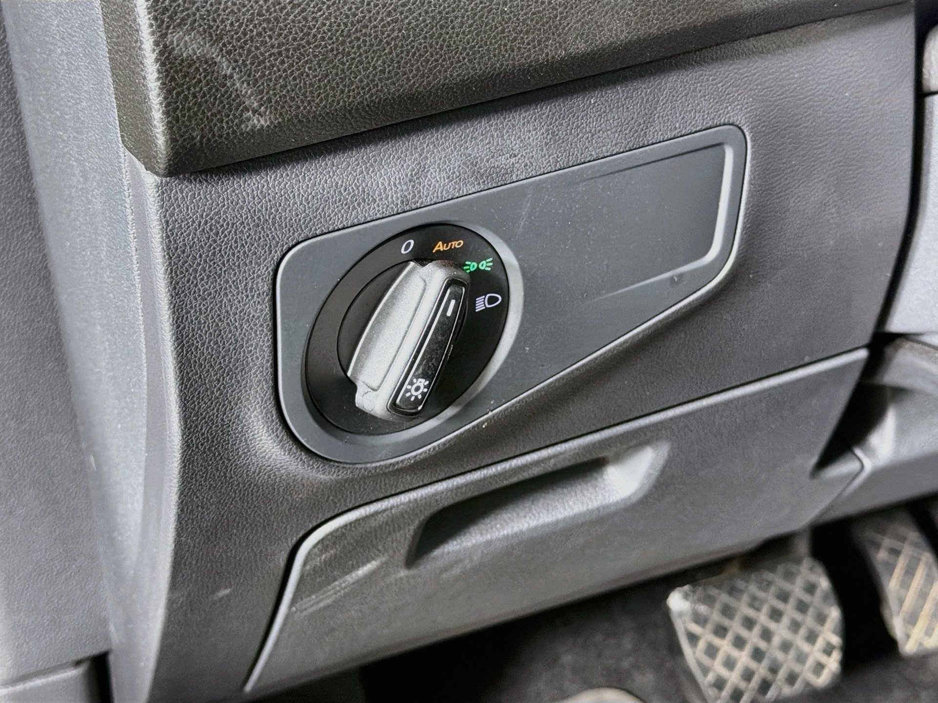Certified 2023 Volkswagen Tiguan S FWD image 10