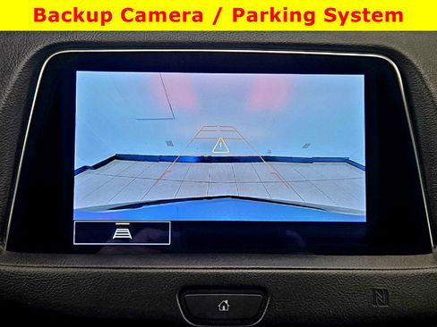 Used 2021 Cadillac XT4 Premium Luxury w/ Cold Weather Package image 23