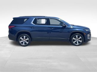 Used 2023 Chevrolet Traverse LT w/ LT Premium Package AWD/4WD video 2