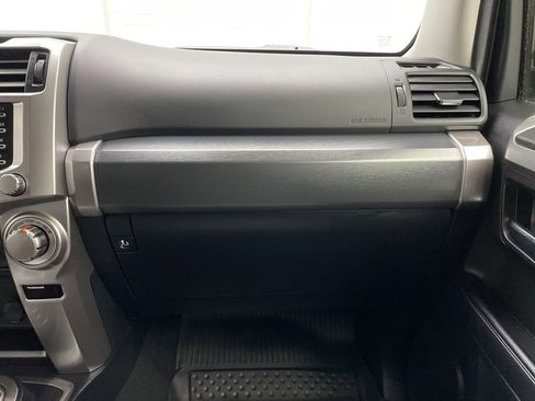 Used 2023 Toyota 4Runner SR5 image 40