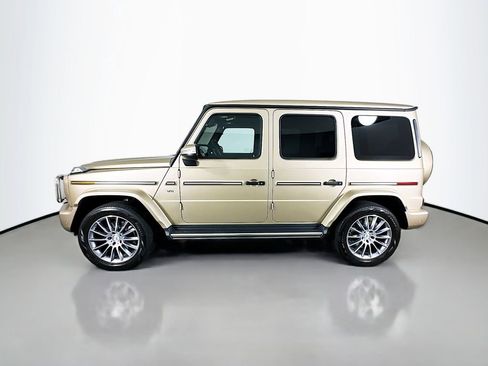 Used 2023 Mercedes-Benz G 550 image 2
