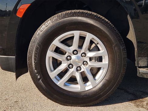 Certified 2022 Chevrolet Tahoe LT image 11