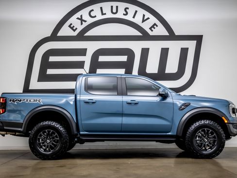 Used 2025 Ford Ranger Raptor AWD/4WD image 8