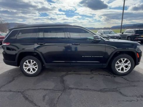 Used 2021 Jeep Grand Cherokee L Limited AWD/4WD image 9
