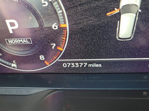 Used 2022 Mitsubishi Outlander SEL image 33