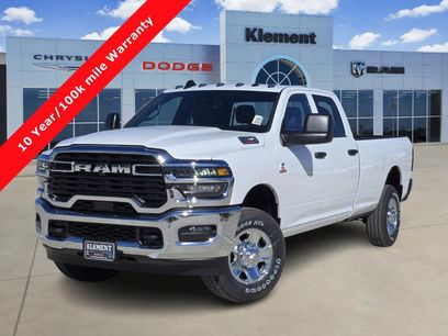 New 2026 RAM 2500 Tradesman w/ Chrome Appearance Group