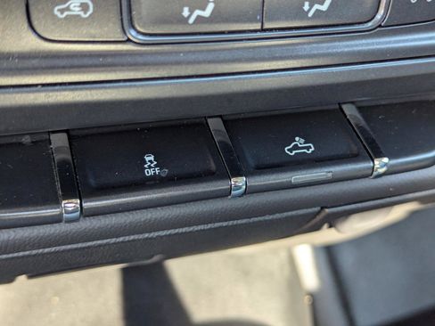 Used 2014 Chevrolet Silverado 1500 W/T RWD image 24