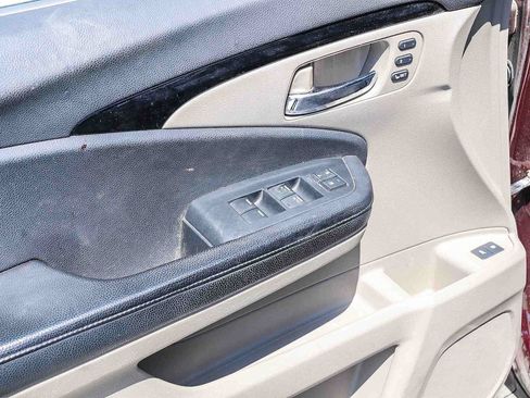 Used 2017 Honda Pilot Touring image 19