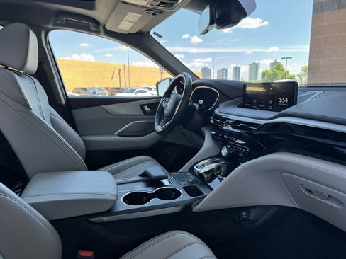 Used 2022 Acura MDX FWD w/ Technology Package image 46