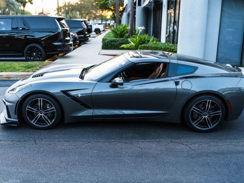 Used 2016 Chevrolet Corvette Stingray Coupe w/ 2LT Preferred Equipment Group RWD image 9
